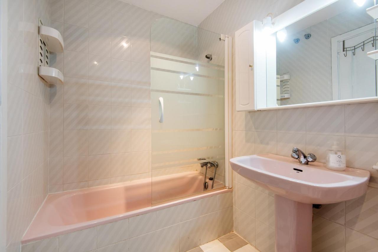 Appartement Boliches Center Next To The Beach, Parking, Pool & Terrace