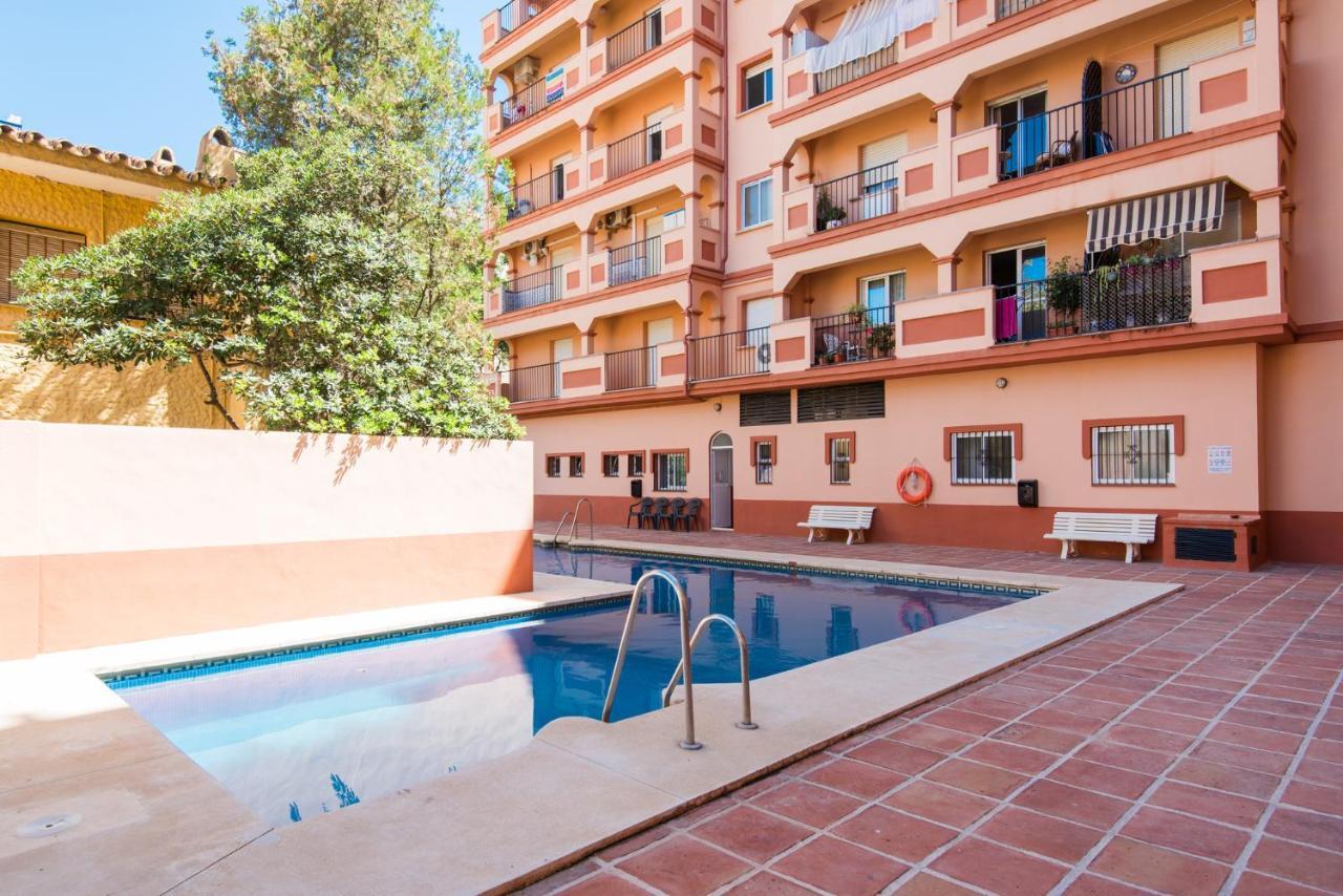 Boliches Center Next To The Beach, Parking, Pool & Terrace Appartement Fuengirola