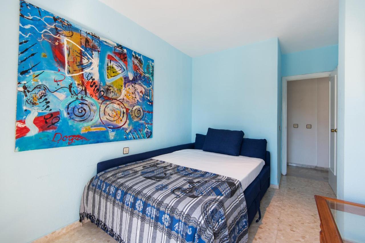 Boliches Center Next To The Beach, Parking, Pool & Terrace Appartement Fuengirola