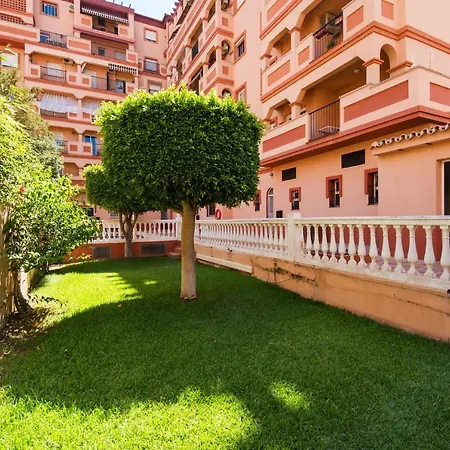 Boliches Center Apartment Next To The Beach, Parking, Pool & Terrace Fuengirola Exterior foto